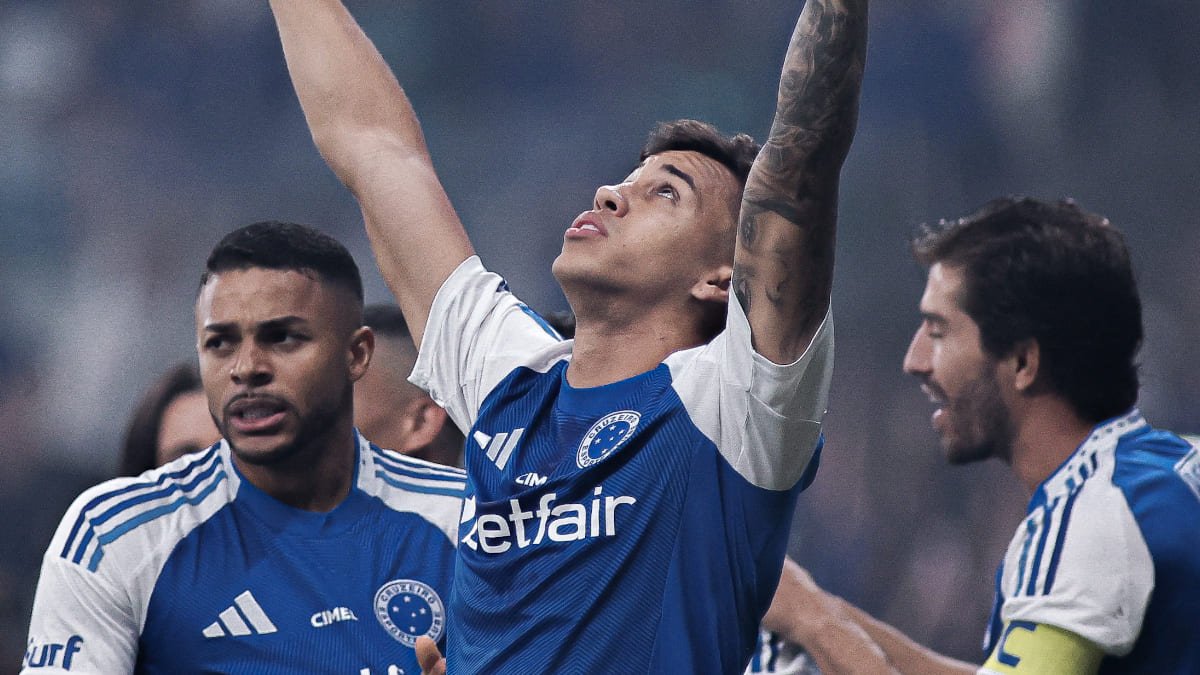 Jogadores do Cruzeiro celebrando gol no Mineirão (foto: Gustavo Martins/Cruzeiro)