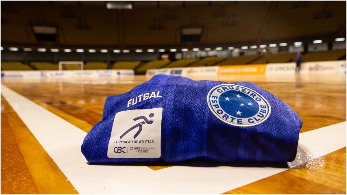 Uniforme de futsal do Cruzeiro (foto: MGX Press/Cruzeiro Futsal)