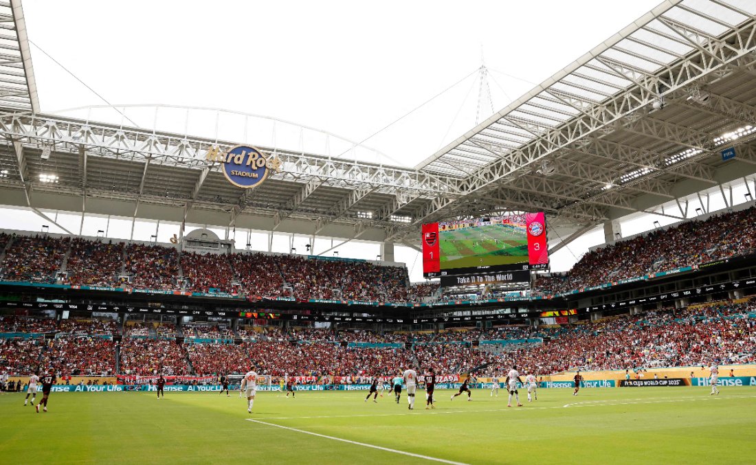 Duelo entre Flamengo e Bayern de Munique no Hard Rock Stadium, em Miami Gardens, registrou bom público pelo Mundial de Clubes (foto: Michael Reaves/Getty Images via AFP)