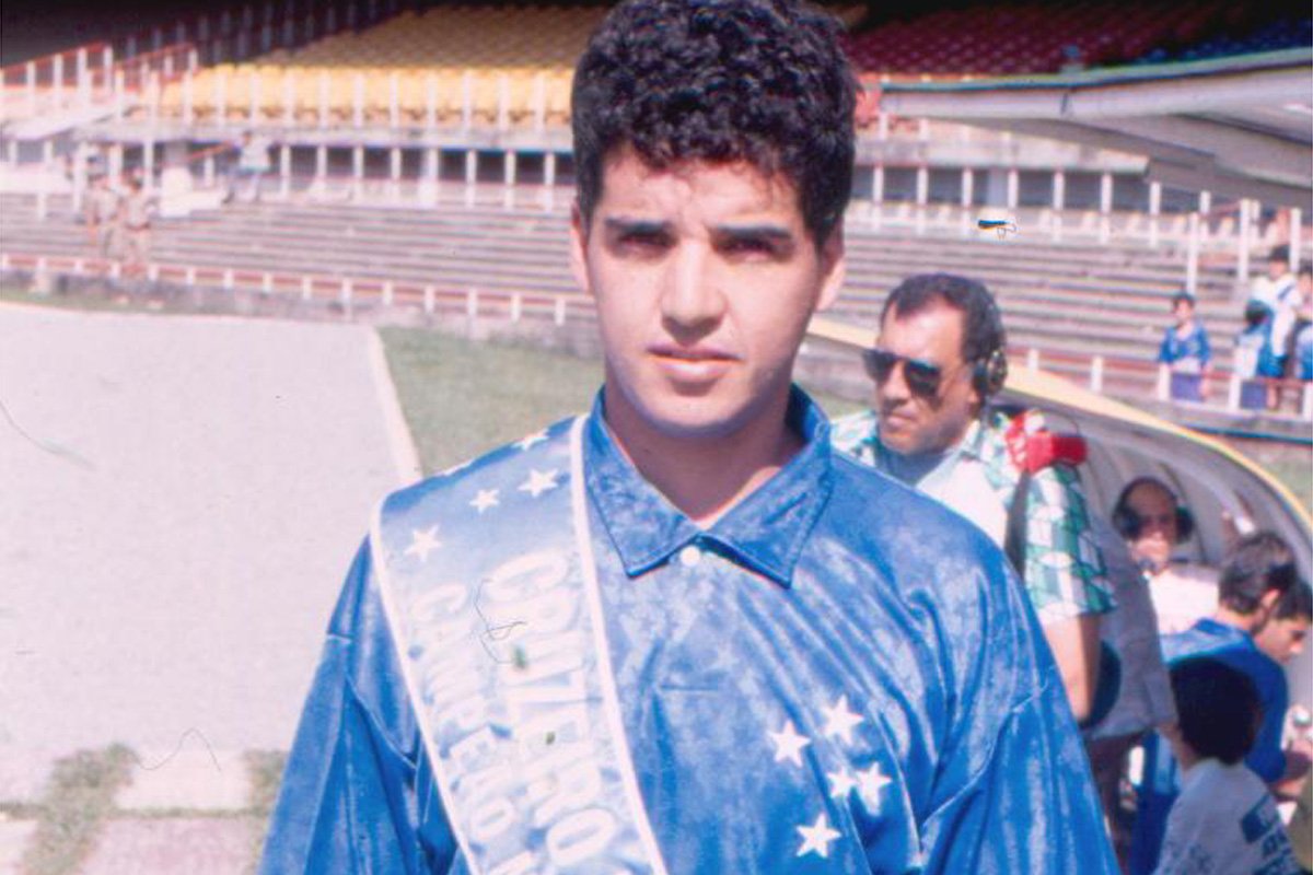 Luís Fernando Flores pelo Cruzeiro em 1994 (foto: Jorge Gontijo/EM/D.A PRESS)