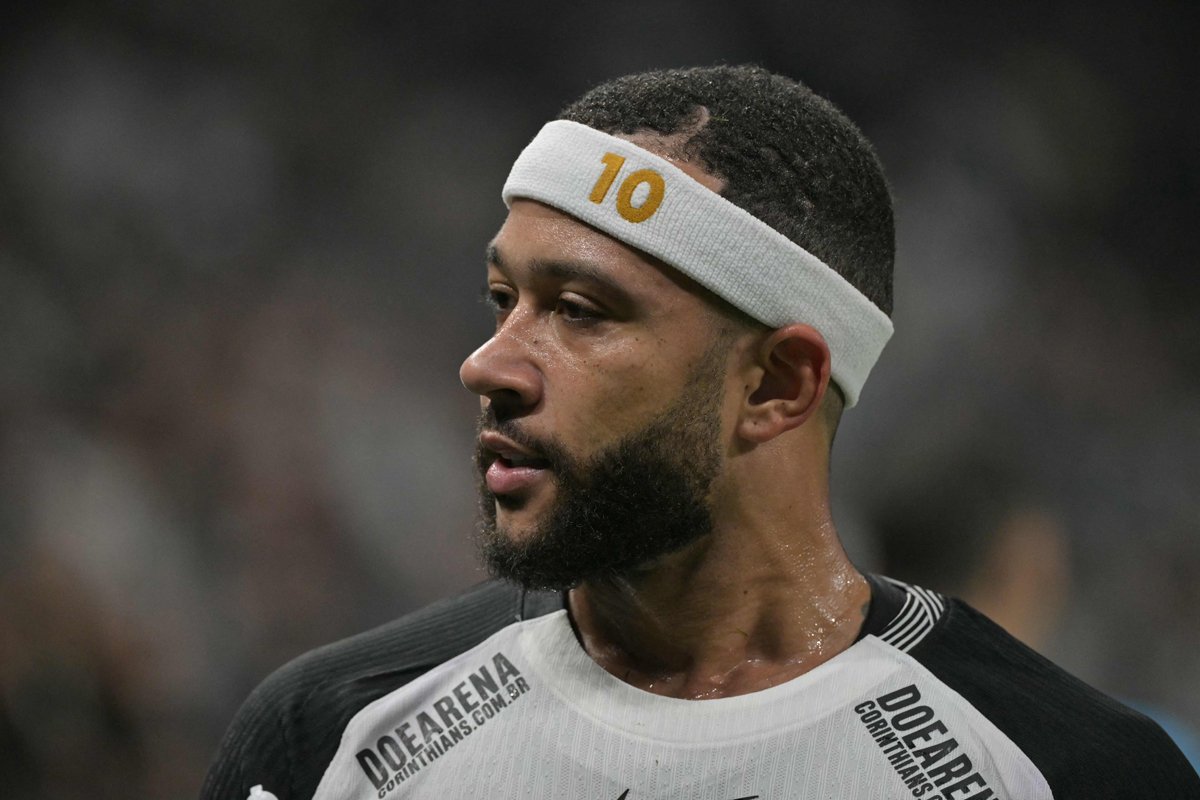 Memphis Depay, atacante do Corinthians (foto: NELSON ALMEIDA/AFP)