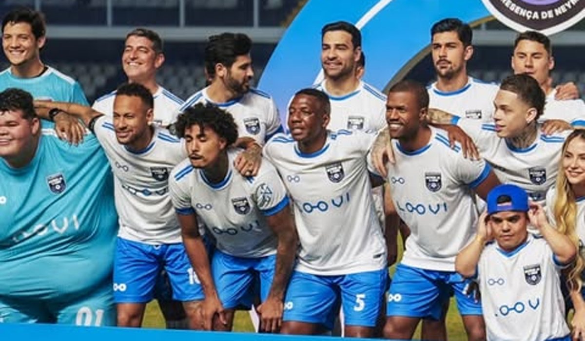 Neymar reuniu ex-jogadores e influencers em jogo festivo na Vila Belmiro (foto: Reprodução)