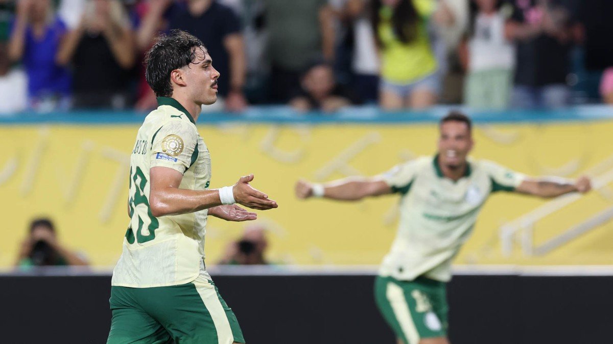Maurício comemorando gol pelo Palmeiras no Mundial de Clubes (foto: Cesar Greco/Palmeiras)