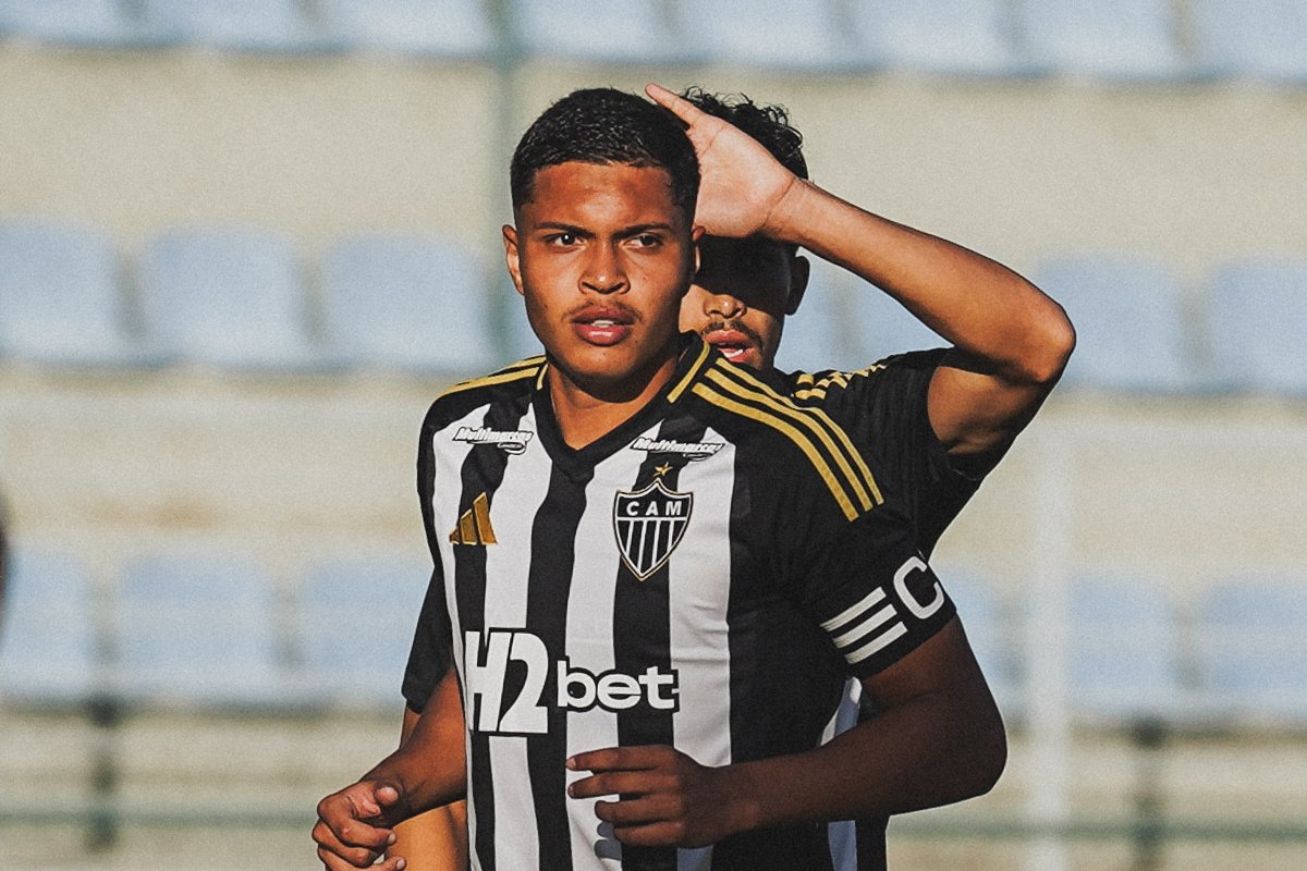 Renan, capitão do sub-20 do Atlético (foto: Luis Amaral/Atlético)