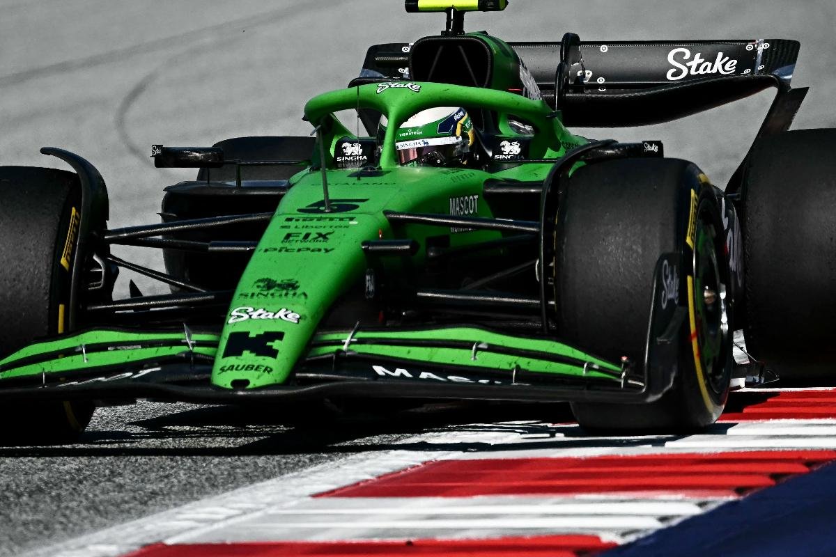 Gabriel Bortoleto chegou em oitavo lugar no GP da Áustria (foto: Joe Klamar/AFP)