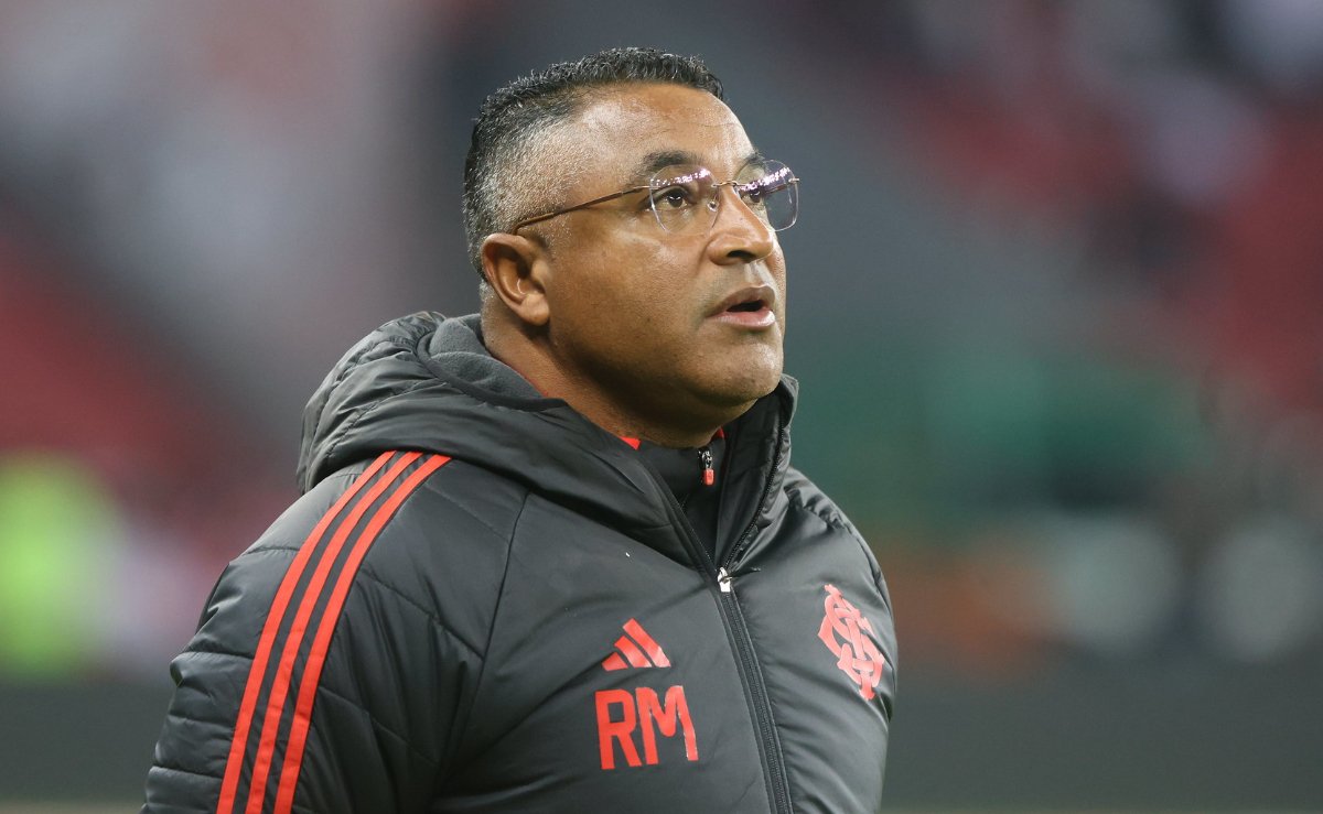 Roger Machado, técnico do Internacional, em ação no Estádio Beira-Rio (foto: Ricardo Duarte/Internacional)
