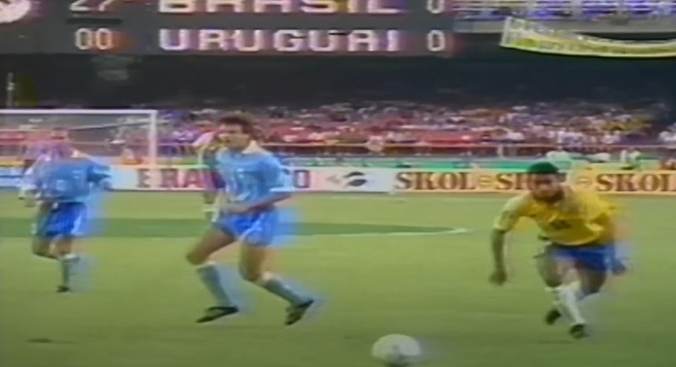 Brasil e Uruguai (foto: Reprodução/TV Globo/YouTube)