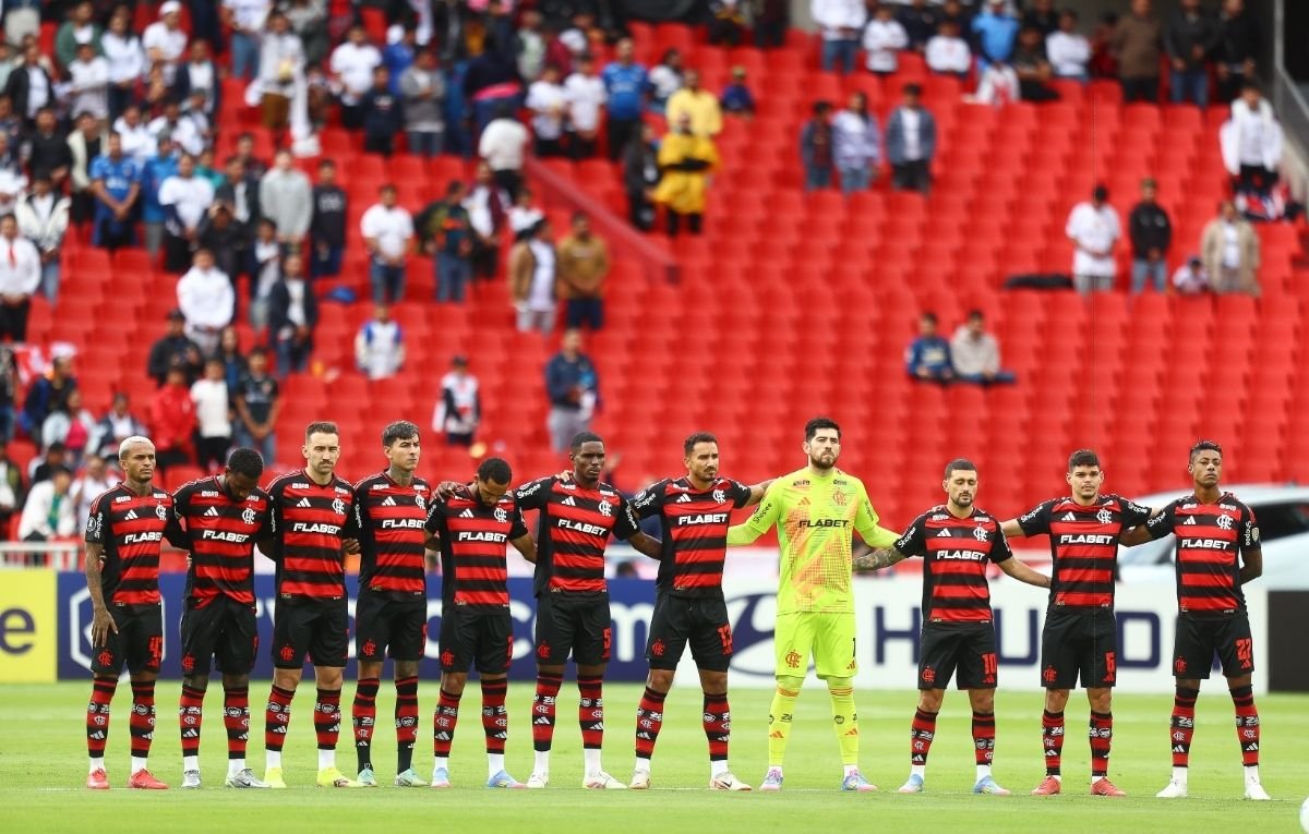 Jogadores do Flamengo antes de partida da Libertadores (foto: Gilvan de Souza/Flamengo)