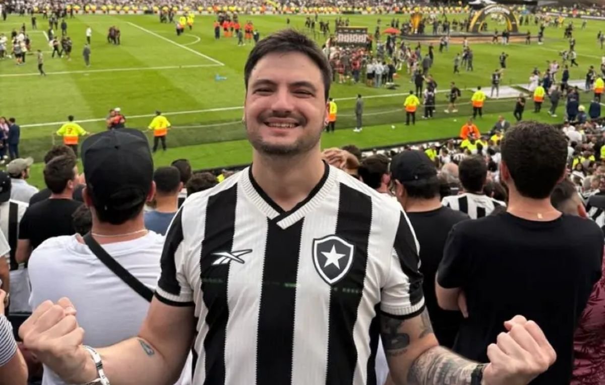 O influenciador Felipe Neto é torcedor fanático do Botafogo (foto: Reprodução/Instagram)