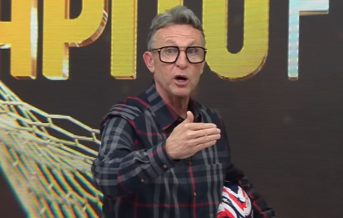 O apresentador e ex-jogador Craque Neto (foto: Reprodução/Band)