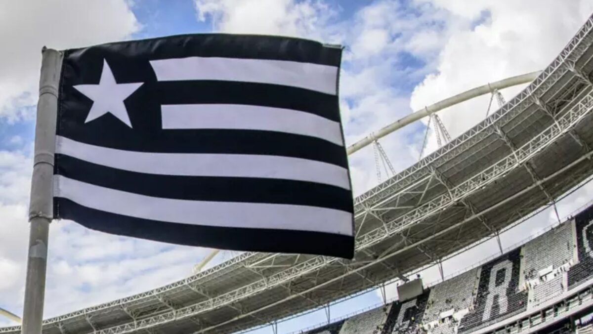 Bandeirinha de escanteio do Botafogo (foto: Bandeirinha de escanteio do Botafogo (Foto: Divulgação/Botafogo))