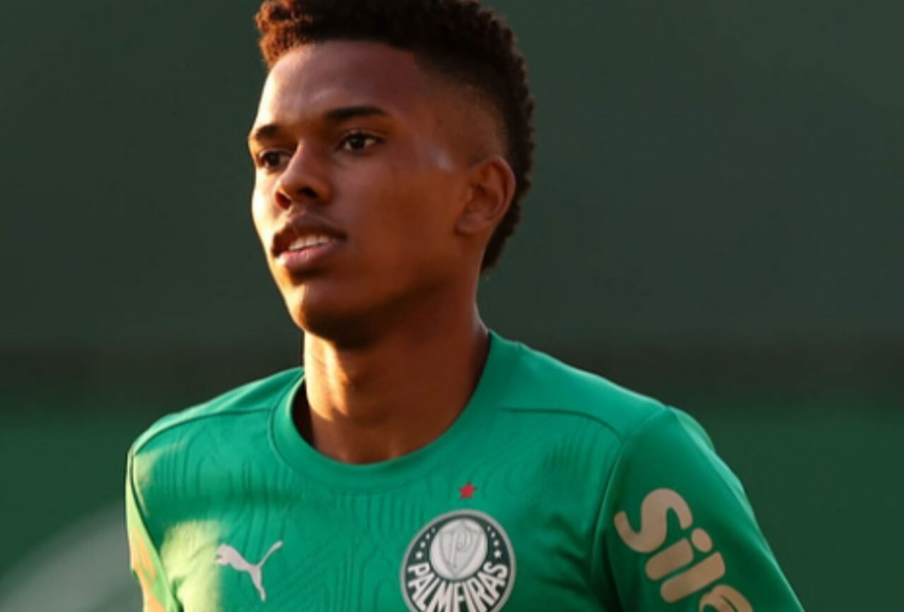 Estêvão em treino do Palmeiras (foto: Cesar Greco/Palmeiras)