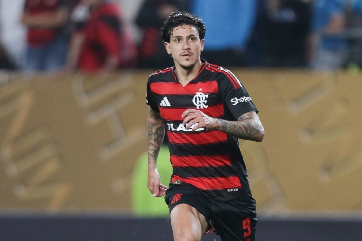 Pedro em jogo do Flamengo pelo Mundial de Clubes (foto: Gilvan de Souza/ Flamengo)