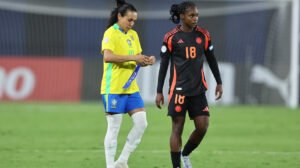 Brasil e Colômbia já se enfrentaram pela fase de grupos - Crédito: 