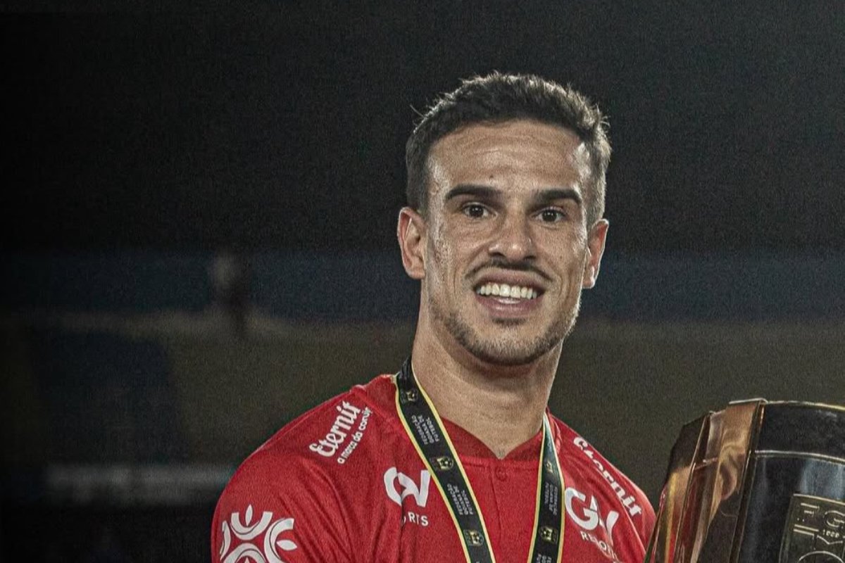 Facundo Labandeira estava no Vila Nova (foto: Reprodução/Instagram)