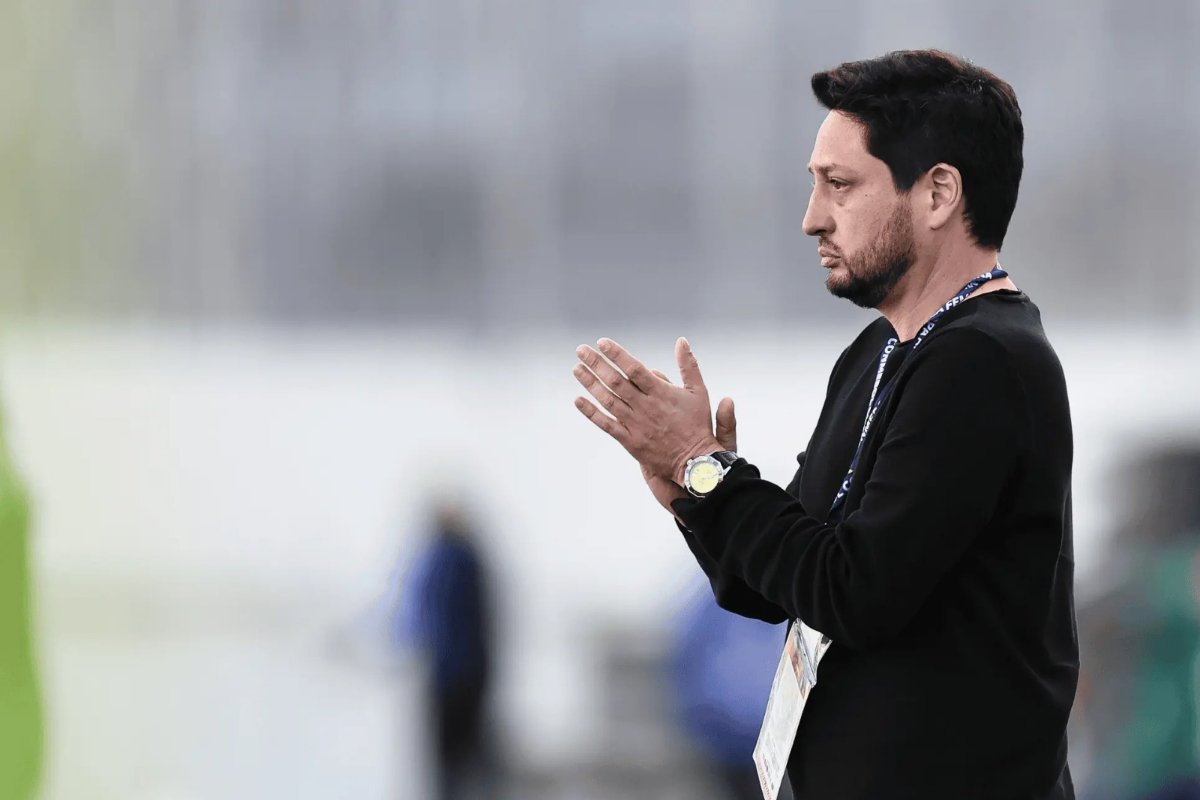 Arthur Elias, técnico da Seleção Brasileira (foto: Lívia Villas Boas/ CBF)