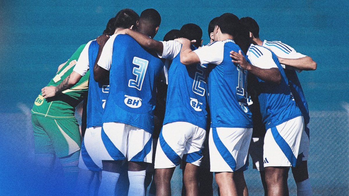 Time sub-20 do Cruzeiro antes de duelo nas quartas de final (foto: Divulgação Cruzeiro)