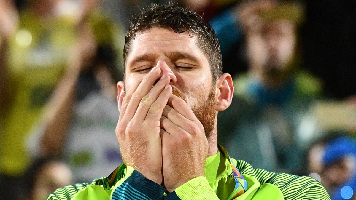 Alison Cerutti, campeão olímpico na Rio 2016 (foto: AFP / Leon NEAL)