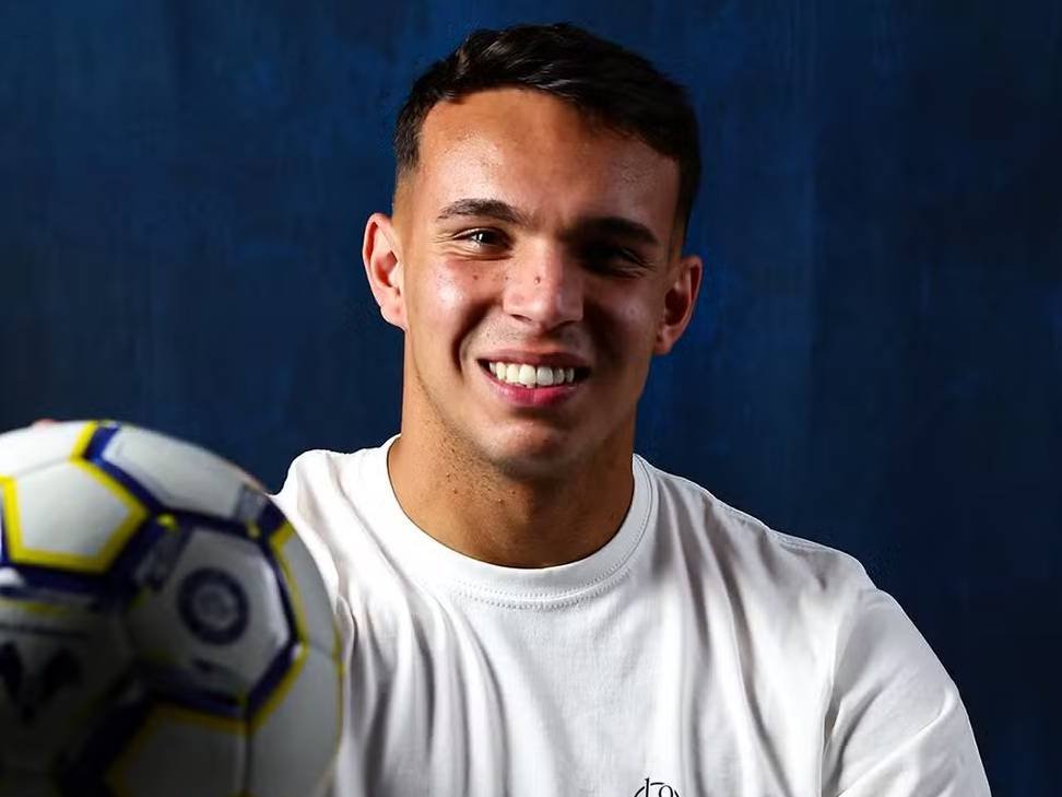 Giovane jogará no Verona (foto: Divulgação/Hellas Verona)