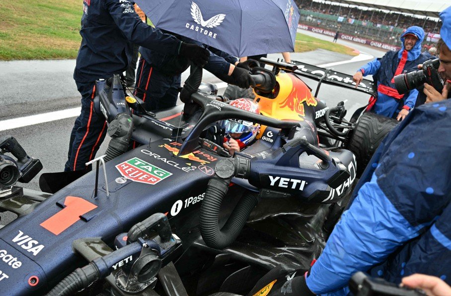 Max Verstappen (foto: Andrej ISAKOVIC / AFP)