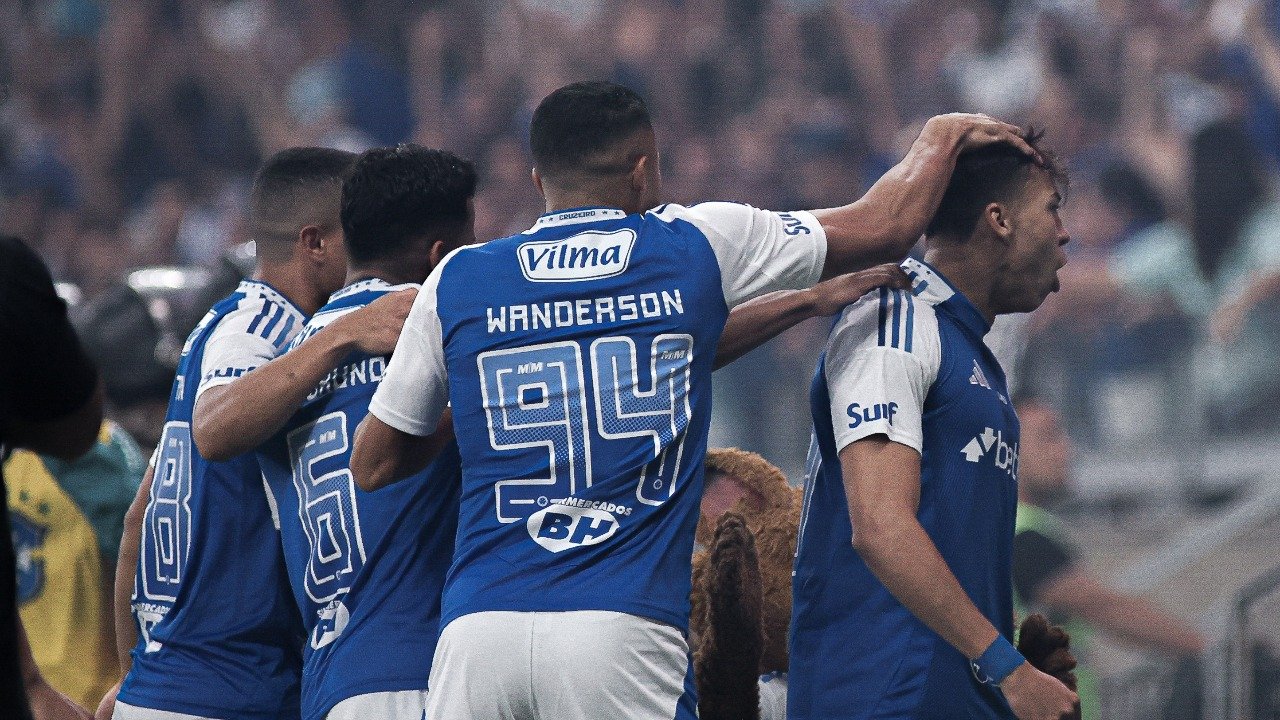 Elenco do Cruzeiro (foto: Gustavo Martins/Cruzeiro)