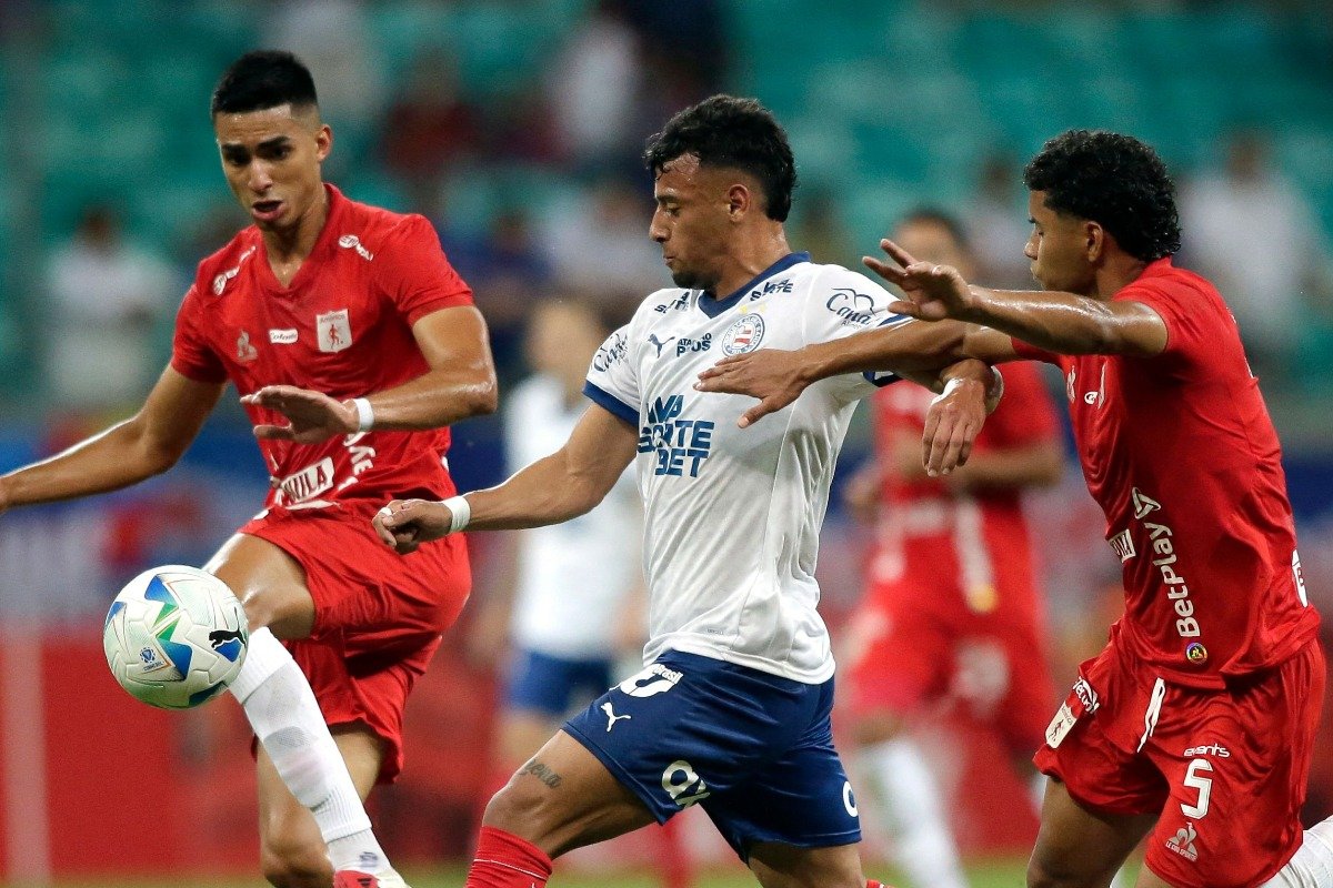 Lance do jogo entre Bahia e América de Cali pela Sul-Americana (foto: ARISSON MARINHO/AFP)