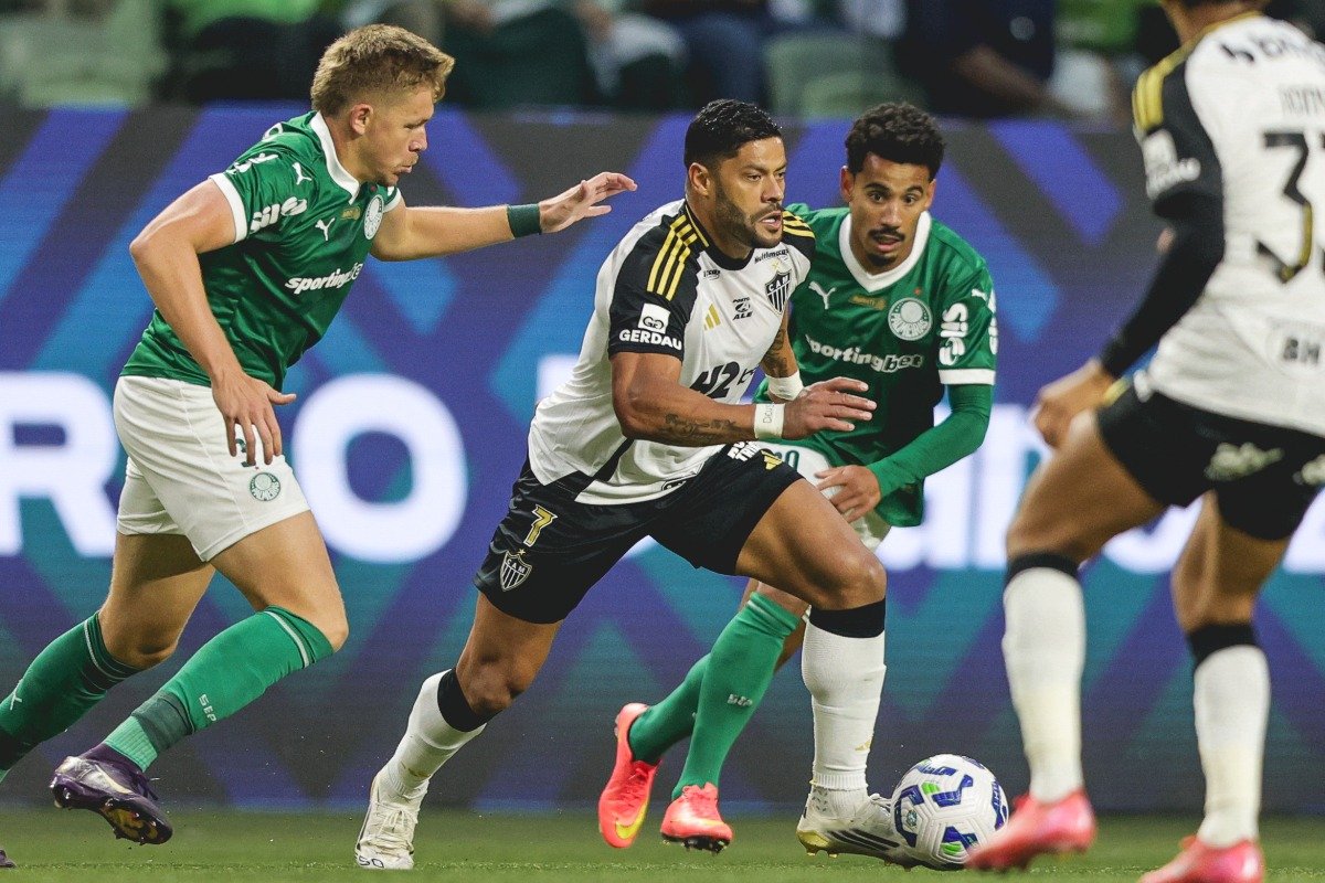 Lance de Palmeiras x Atlético pelo Campeonato Brasileiro (foto: Pedro Souza/Atlético)