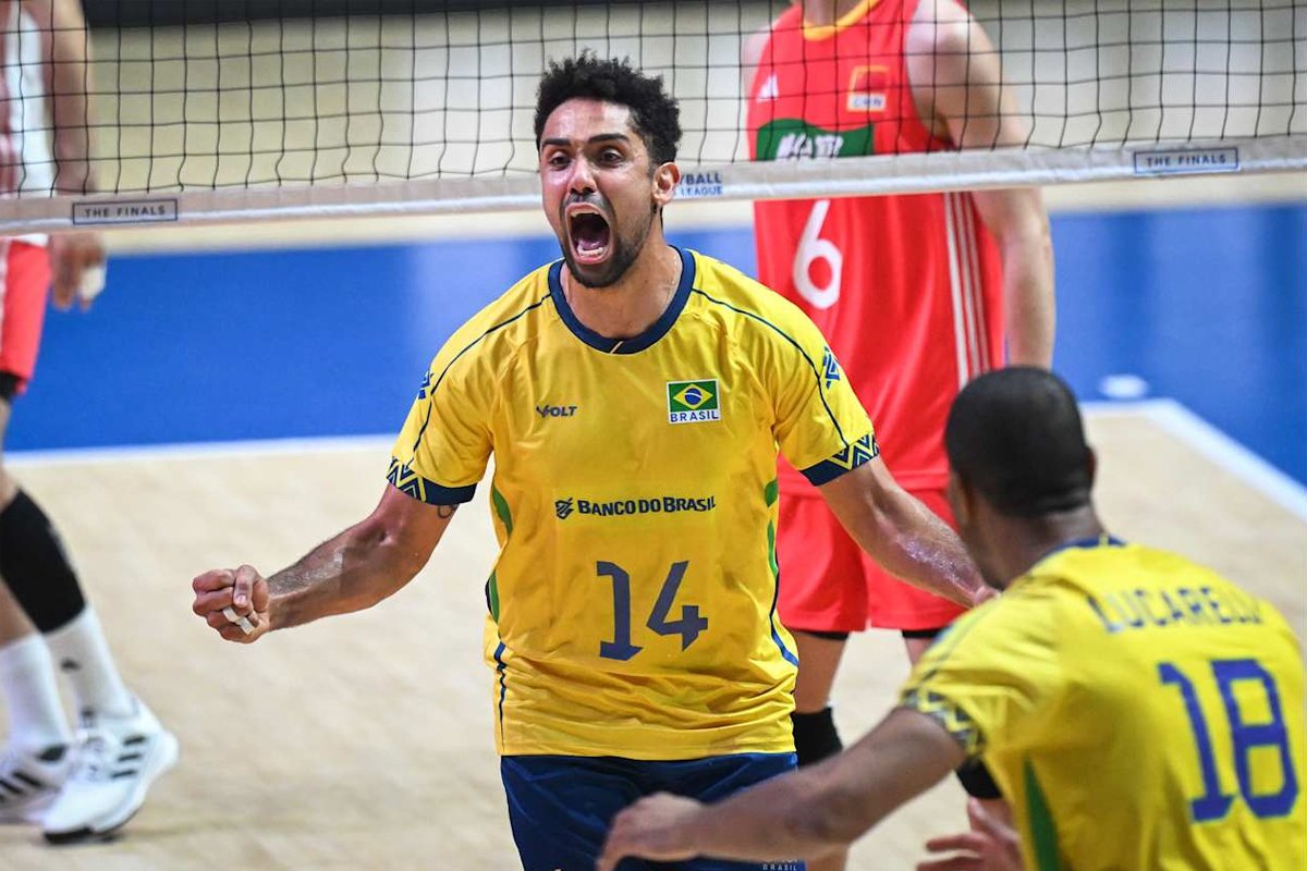 Cachopa comemora ponto na partida entre Brasil e China pelas quartas de final da VNL (foto: Reprodução/VNL)