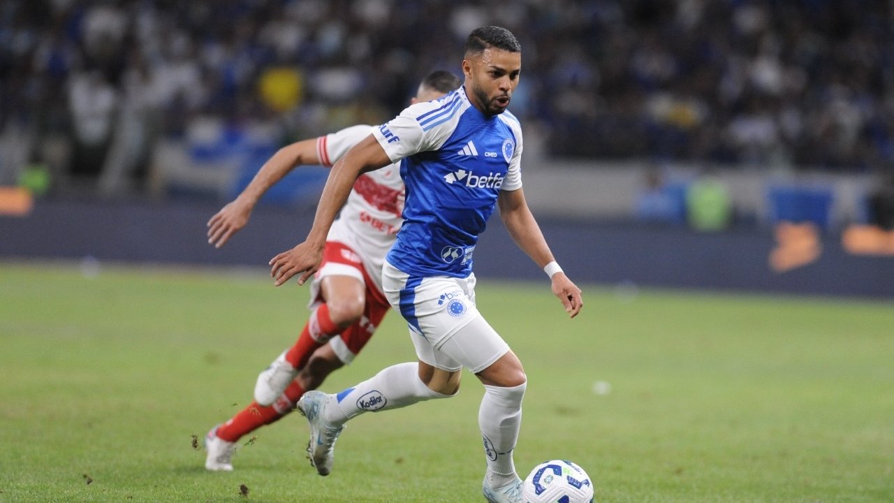 Wanderson, ponta do Cruzeiro - (foto: Alexandre Guzanshe/EM/DA Press)