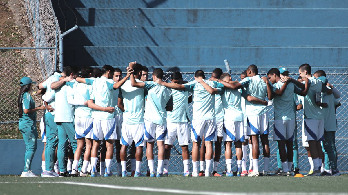 Jogadores do sub-20 do Cruzeiro (foto: Gustavo Martins/Cruzeiro)