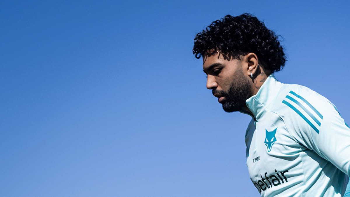 Gabigol, atacante do Cruzeiro, em treinamento na Toca da Raposa 2 (foto: Gustavo Aleixo/Cruzeiro)