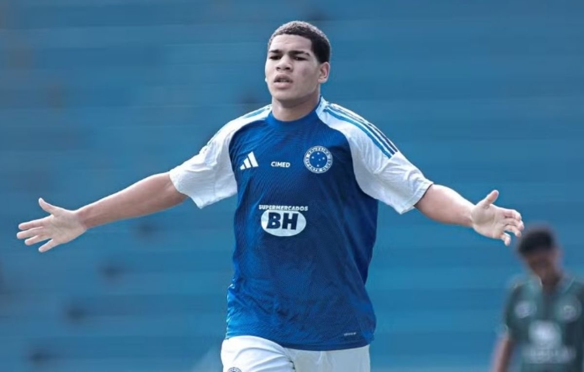 Thaylon, da base (foto: Gustavo Martins/ Cruzeiro)