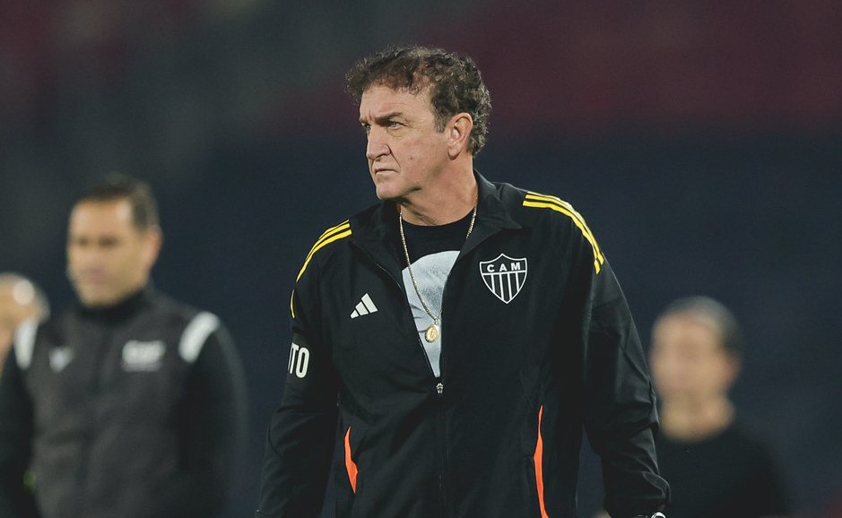 Cuca, técnico do Atlético, durante duelo contra o Flamengo no Maracanã - (foto: Pedro Souza/Atlético)