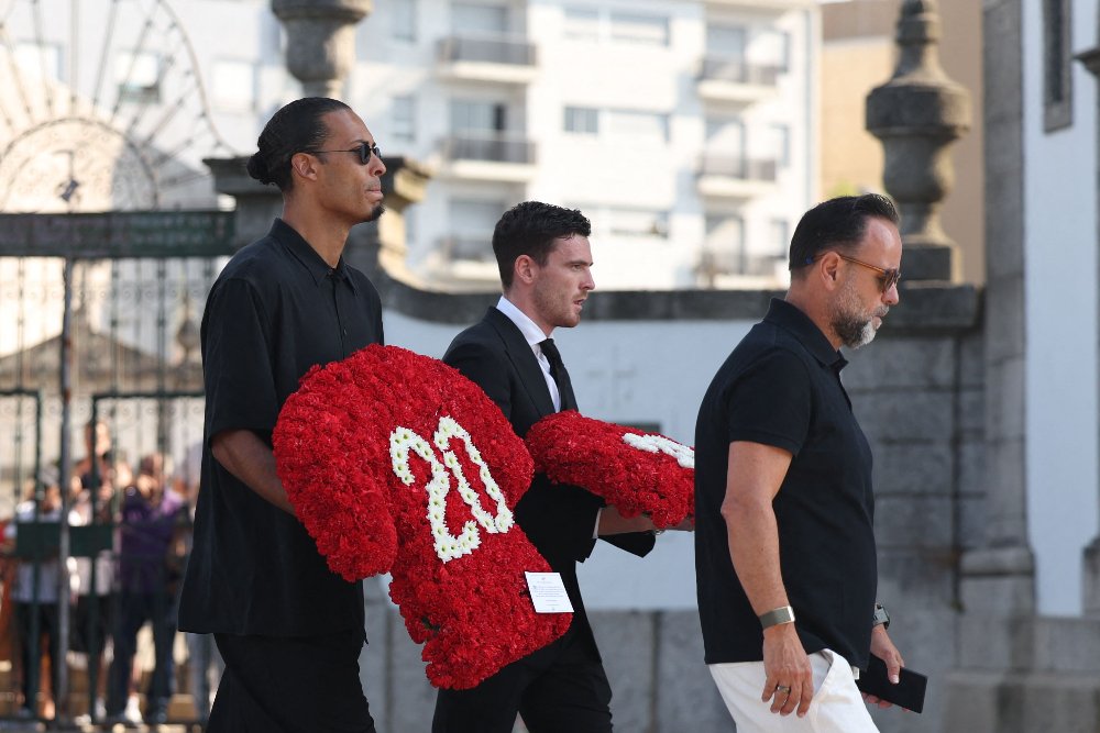 Van Dijk era companheiro de Diogo Jota no Liverpool (foto: FILIPE AMORIM / AFP)
