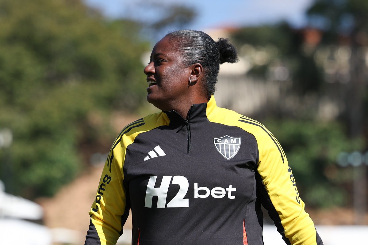 Fabi Guedes, técnica das Vingadoras (foto: Daniela Veiga/Atlético)