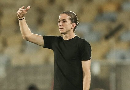 Técnico Filipe Luís gesticula (foto: Gilvan de Souza/Flamengo)