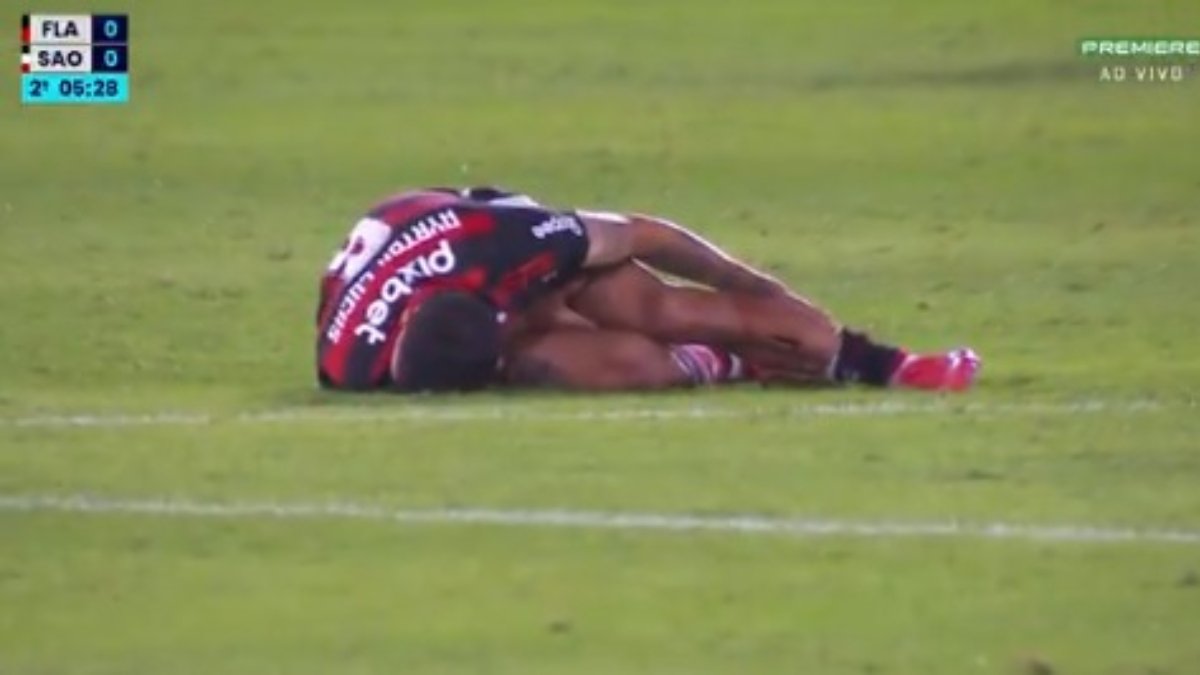 Corte de Ayrton Lucas, lateral-esquerdo do Flamengo (foto: Reprodução/Premiere)