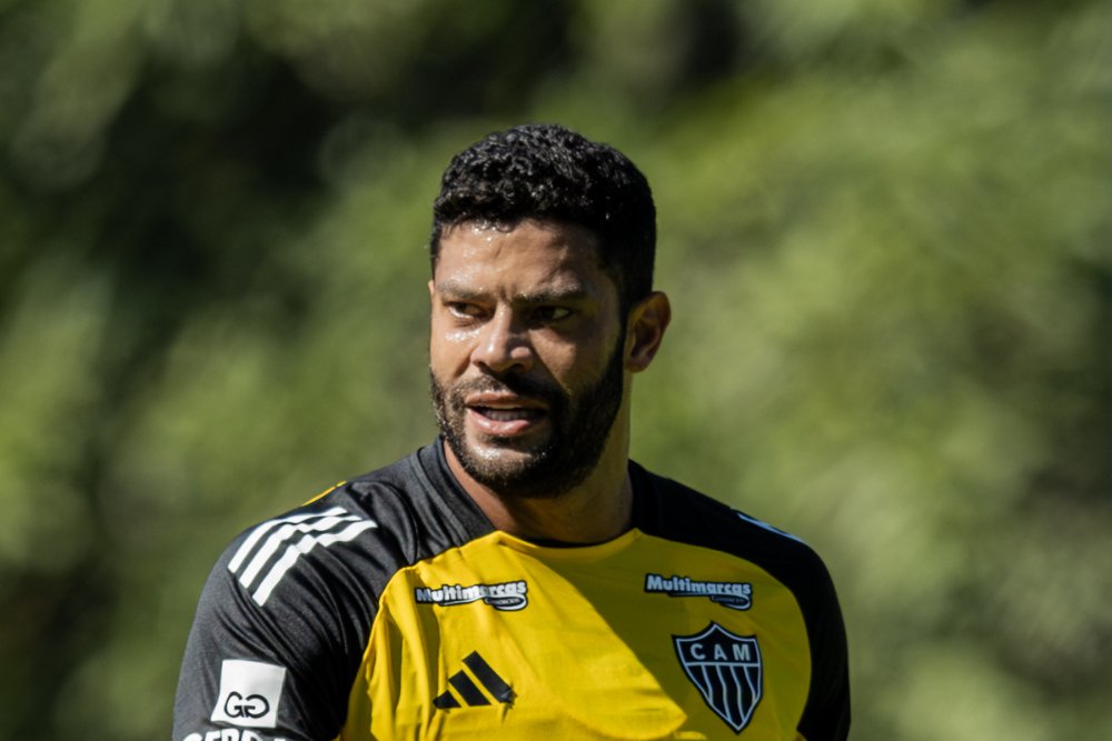 Hulk em treino do Atlético na Cidade do Galo (foto: Pedro Souza/Atlético)