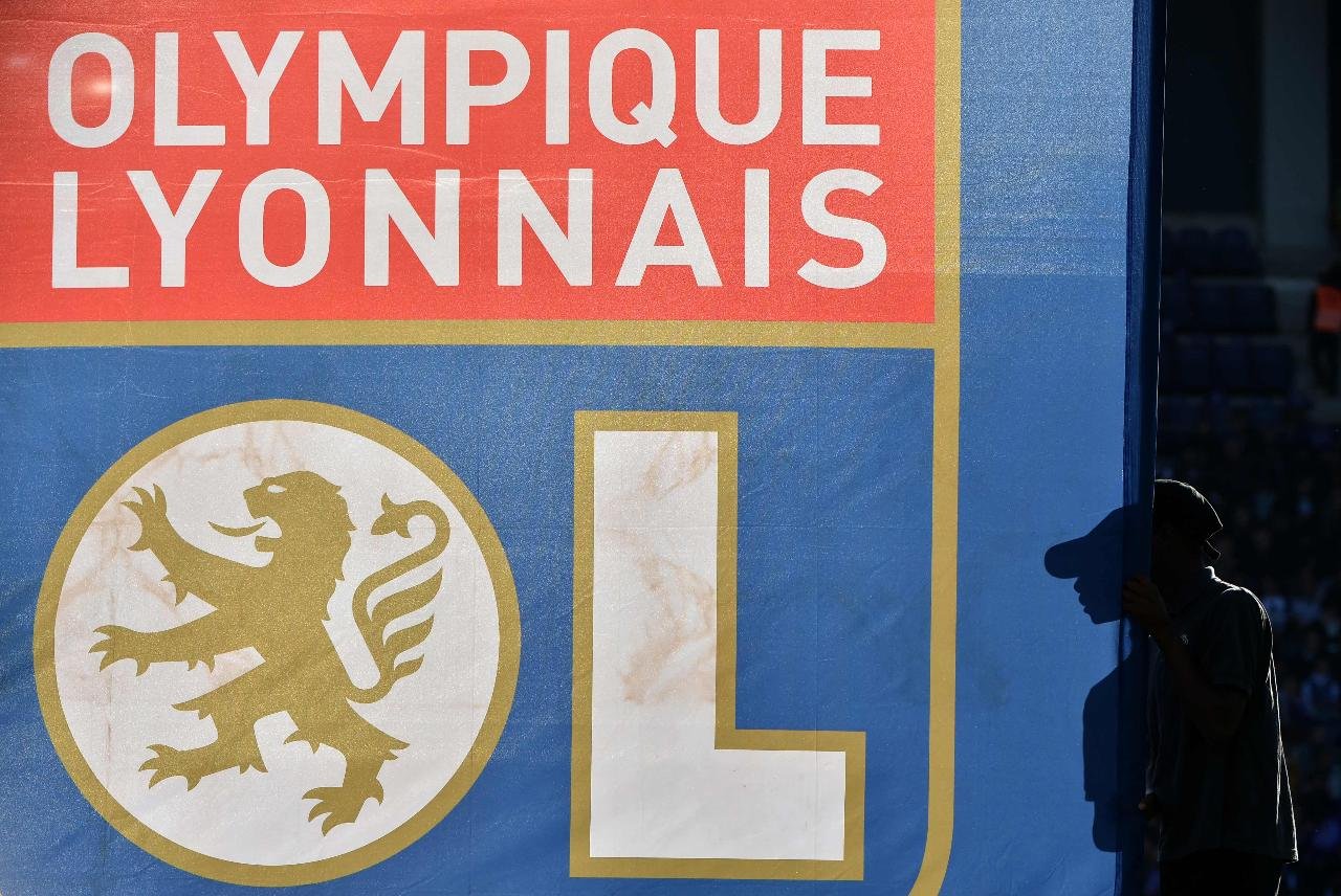 Logo do Lyon (foto: Remy Gabalda/AFP)