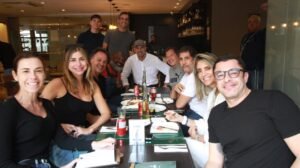 Jogadores dos Minas dos anos 1980 e 2000 reunidos em almoço em BH - Crédito: 