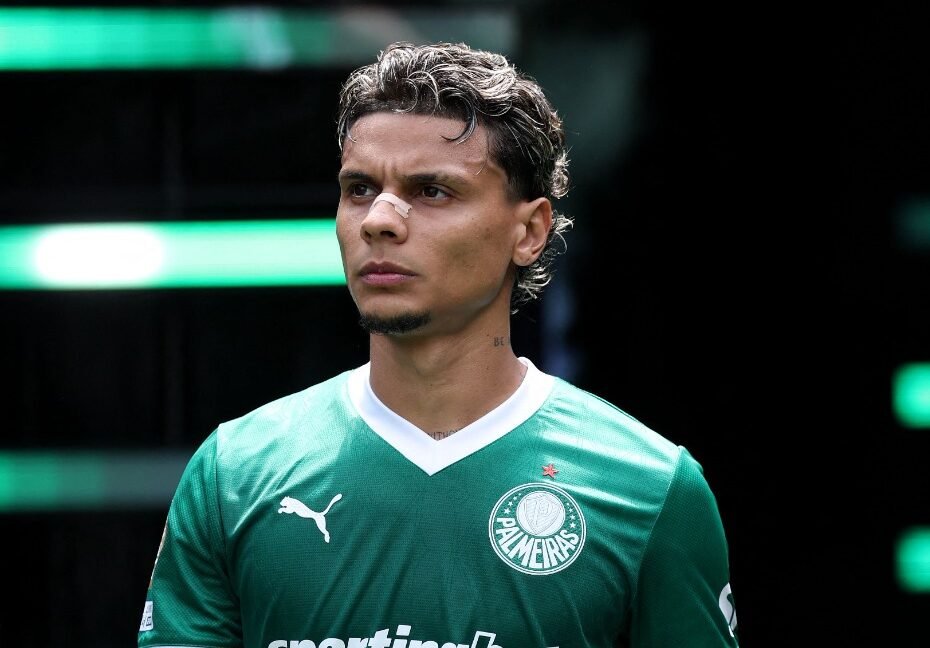 Richard Ríos com a camisa do Palmeiras (foto: Francois Nel/AFP)