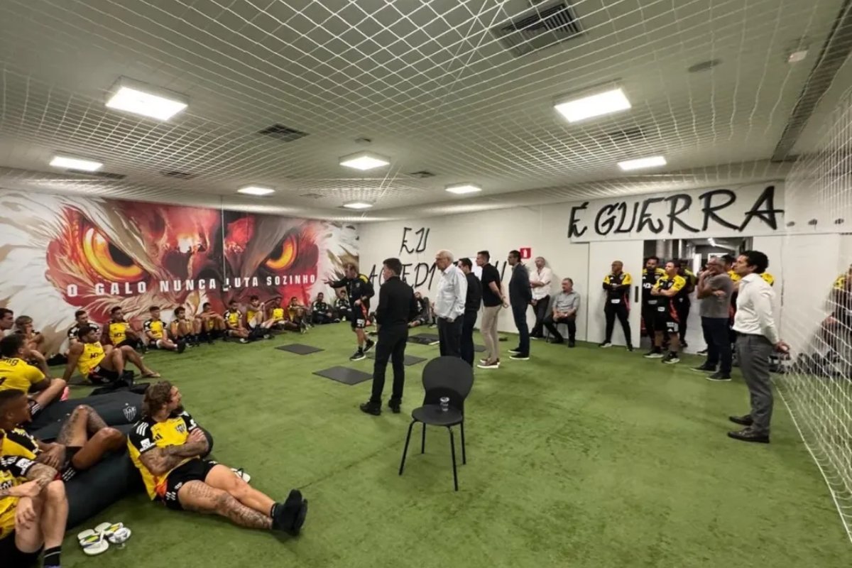 Menin se reúne com jogadores do Atlético (foto: Divulgação/Rubens Menin)