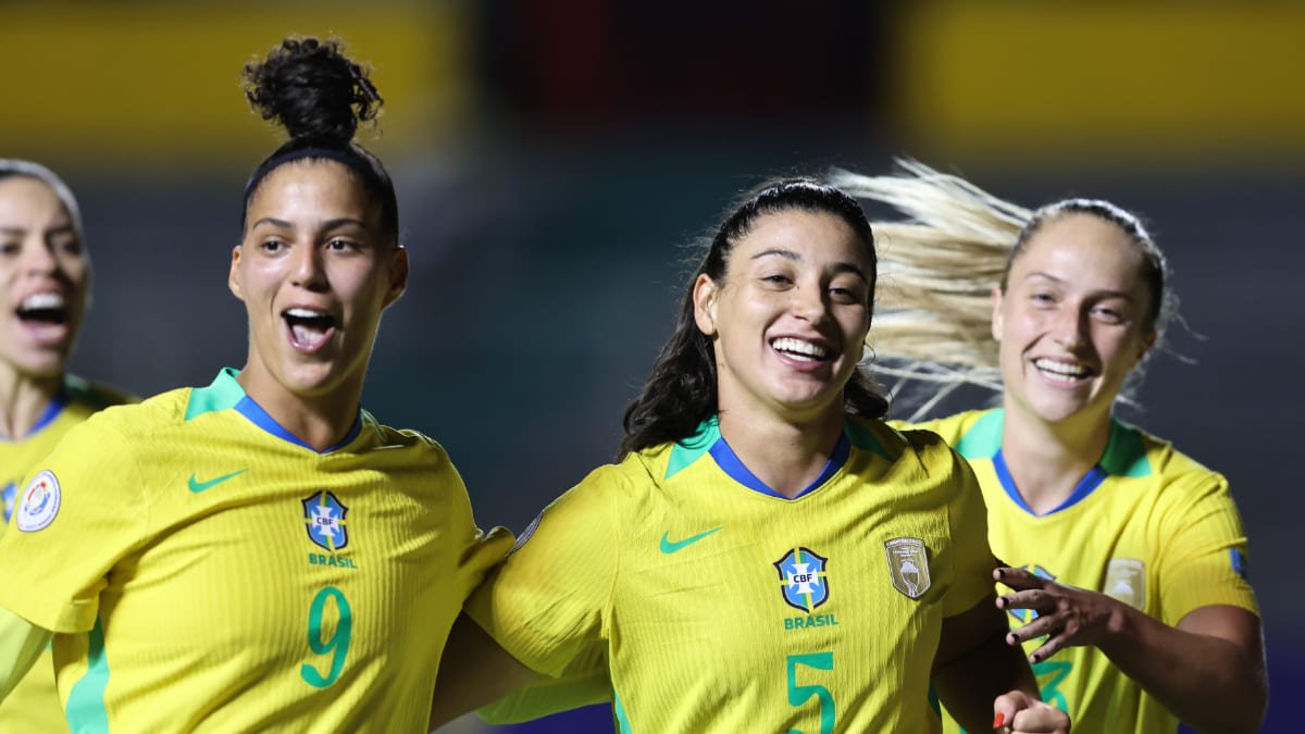 Amanda Gutierres e Duda Sampaio marcaram os gols do Brasil na vitória sobre a Venezuela, pela estreia na Copa América (foto: Lívia Villas Boas/CBF)