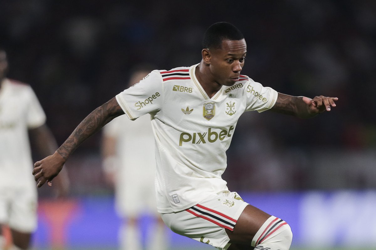 Wallace Yan teve atritos com jogadores do Atlético nos dois últimos jogos pelo Flamengo (foto: Gilvan de Souza/Flamengo)