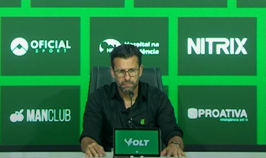 Técnico do América (foto: Reprodução/Coelho TV)