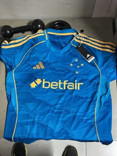 Novo terceiro uniforme do Cruzeiro - (foto: Reprodução)