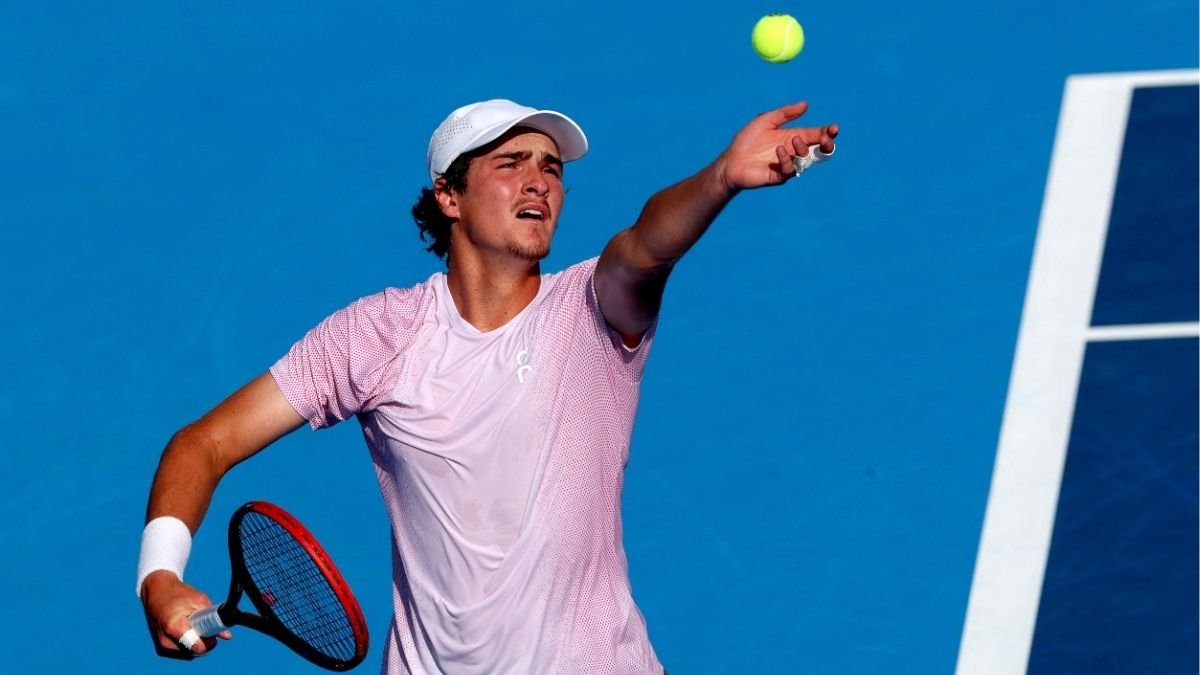 João Fonseca em duelo no Aberto de Cincinnati (foto: Matthew Stockman/Getty Images/AFP)