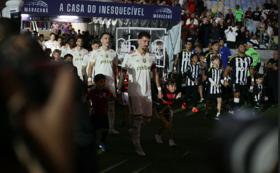 Flamengo e Atlético (foto: Gilvan de Souza/Flamengo)