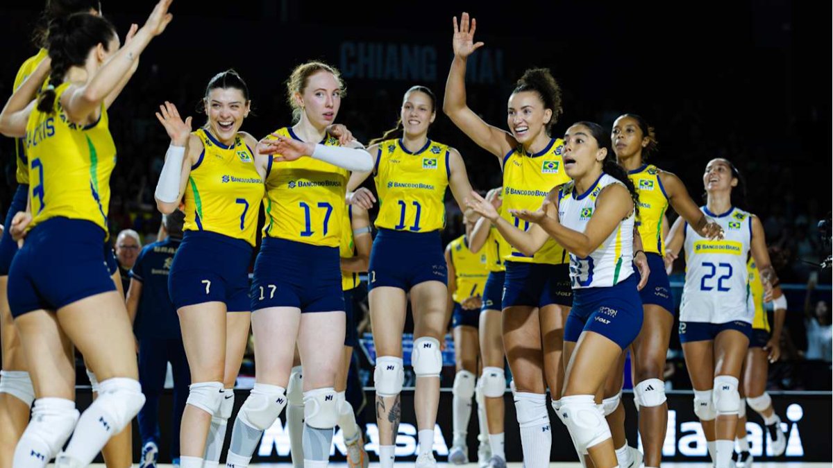Jogadoras da Seleção Brasileira Feminina de Vôlei no Mundial (foto: FIVB/Divulgação)