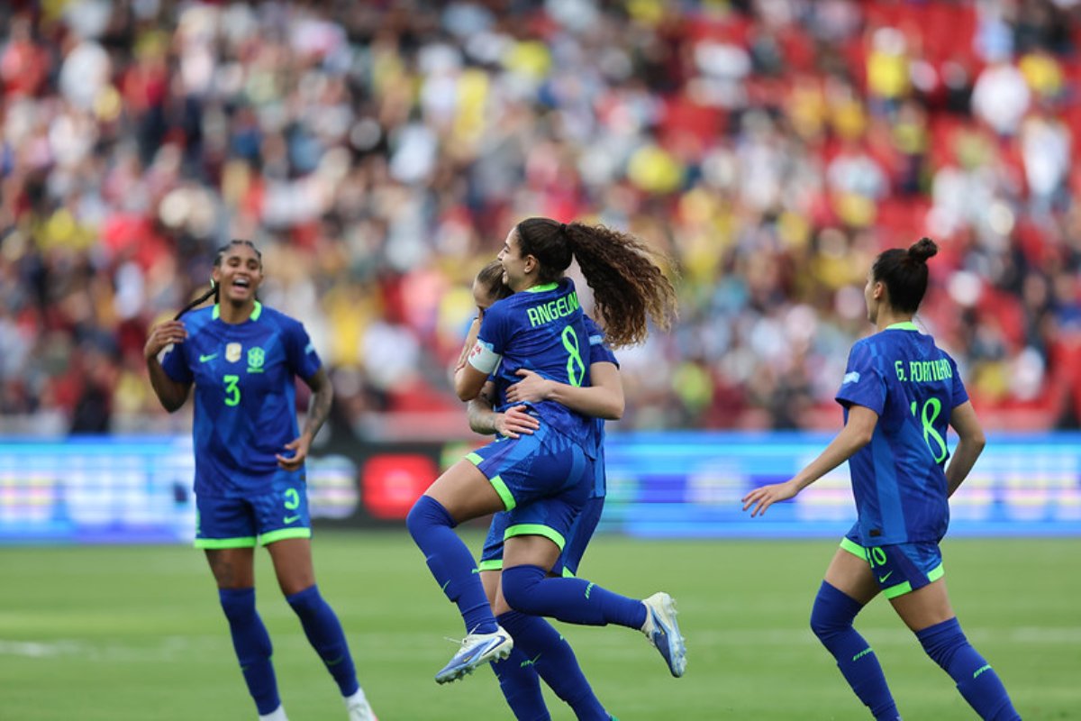 Seleção em jogo contra a Colômbia na final da Copa América Feminina (foto: Lívia Villas Boas / CBF)